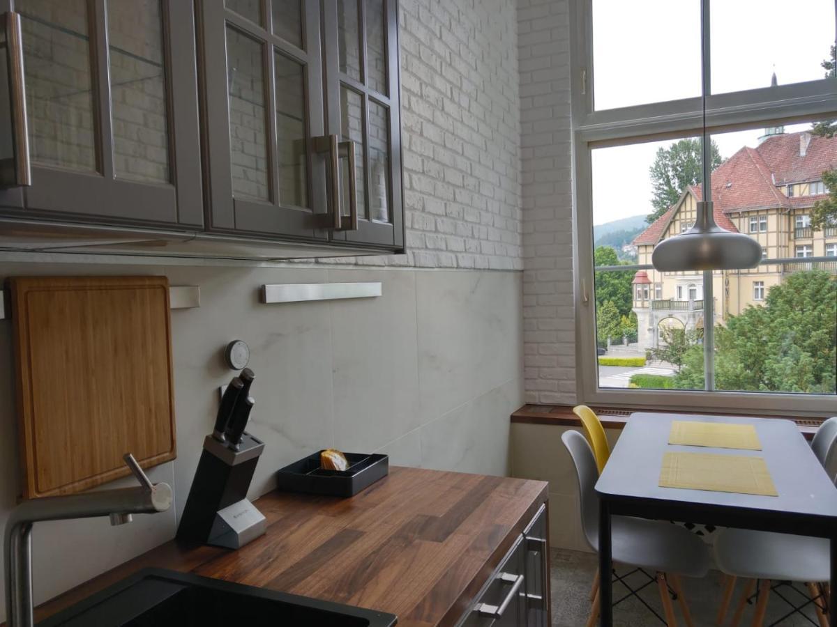 Apartament Zdrojowa 45 Kudowa Zdroj Luaran gambar